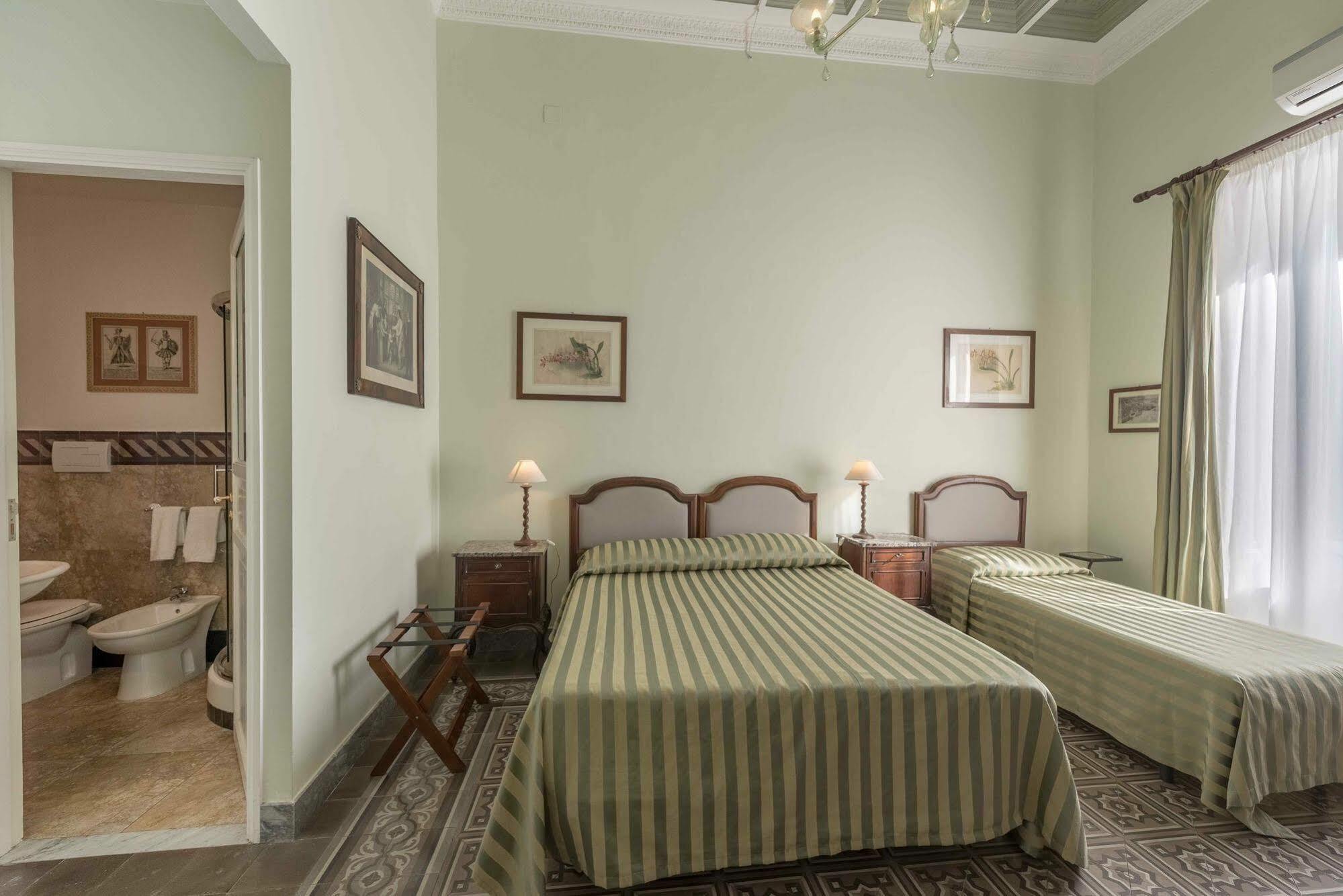 Palazzo Benso Acomodação com café da manhã Palermo Exterior foto